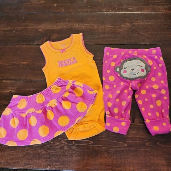 Carters 3 Piece Infant Girls Set 3 Months - Picture 1 of 11